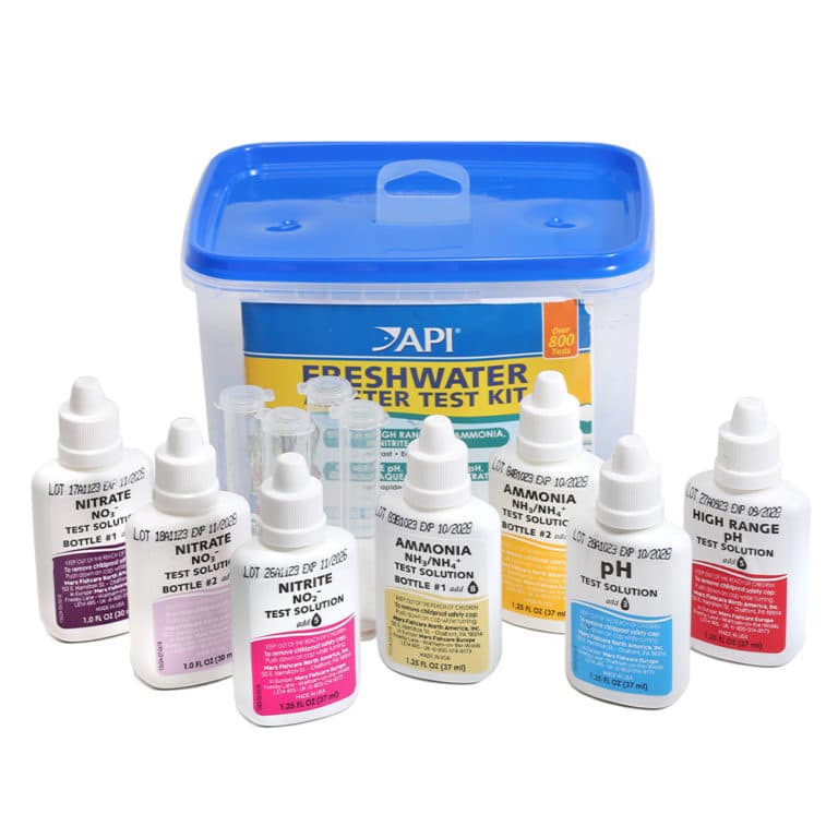 api-4-in-1-freshwater-master-test-kit (2) api 4 in 1 freshwater master test kit 2